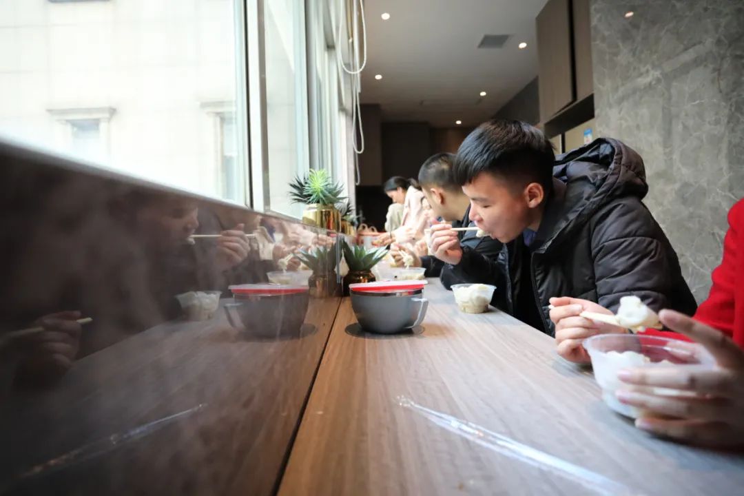 冬至丨溫暖如約而至，平安順遂！